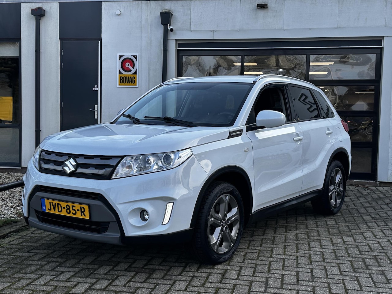 Suzuki Vitara - 1.6 VVT Comfort 4x2 Automatik - AutoWereld.nl