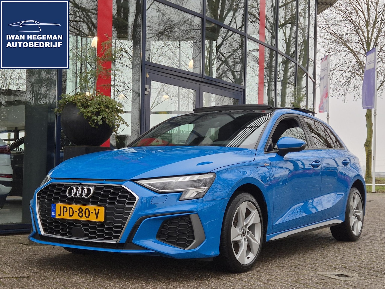 Audi A3 Sportback - 40 TFSI e S-LINE | TURBOBLAUW | Panoramadak | LED | Cruise Control | Climate Control | Par - AutoWereld.nl