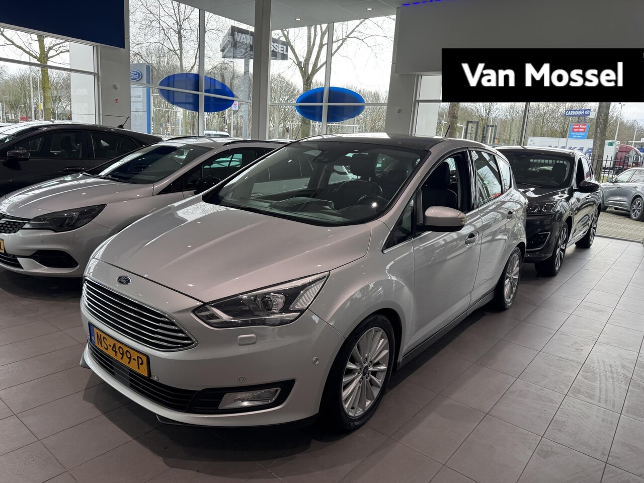 Ford C-Max - 1.0 Titanium Trekhaak Panodak Adap Cruisecontrole Xenon - AutoWereld.nl