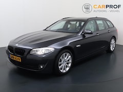 BMW 5-serie Touring - 550i High Executive Panoramadak | HUD | ACC | DVD achter