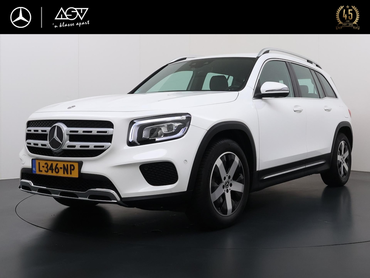 Mercedes-Benz GLB - 200 Luxury Business Solution | Sfeerverlichting | Achteruitrij Camera | Smartphone Integra - AutoWereld.nl