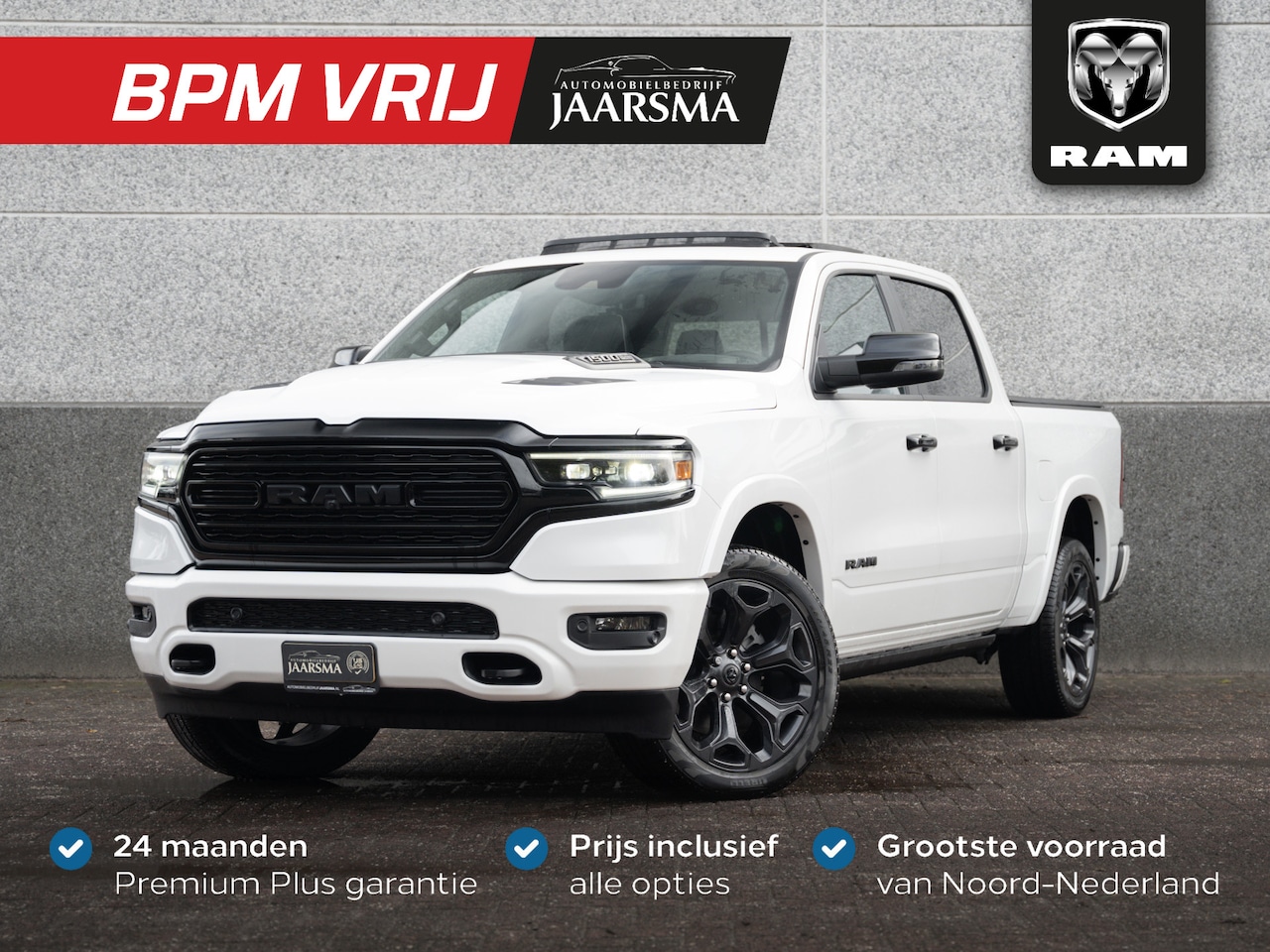 Dodge Ram 1500 - 5.7 V8 4x4 Crew Cab Limited Night |Digitaal Cluster |Luchtvering |Head-up Display |Rijklaa - AutoWereld.nl