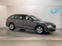 Skoda Octavia Combi - 1.0 e-TSI DSG Business Edition Navigatie Parkeersensoren App-Connect