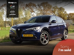 Alfa Romeo Stelvio - 2.0 T AWD 310PK Veloce | Carplay | Customized | Schuifdak | Cognac Leer | Squadra