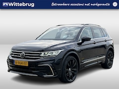 Volkswagen Tiguan - 1.4 TSI eHybrid R-Line Business+ / Pano / Navigatie / App connect / Zwenkbare trekhaak / C