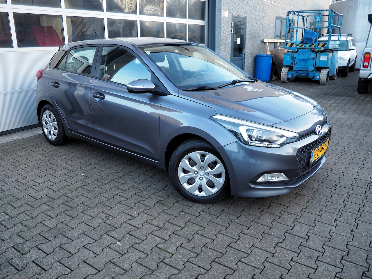Hyundai i20 - 1.2 HP i-Motion AIRCO CRUISE PARKEER S. NW KOPPELING - AutoWereld.nl