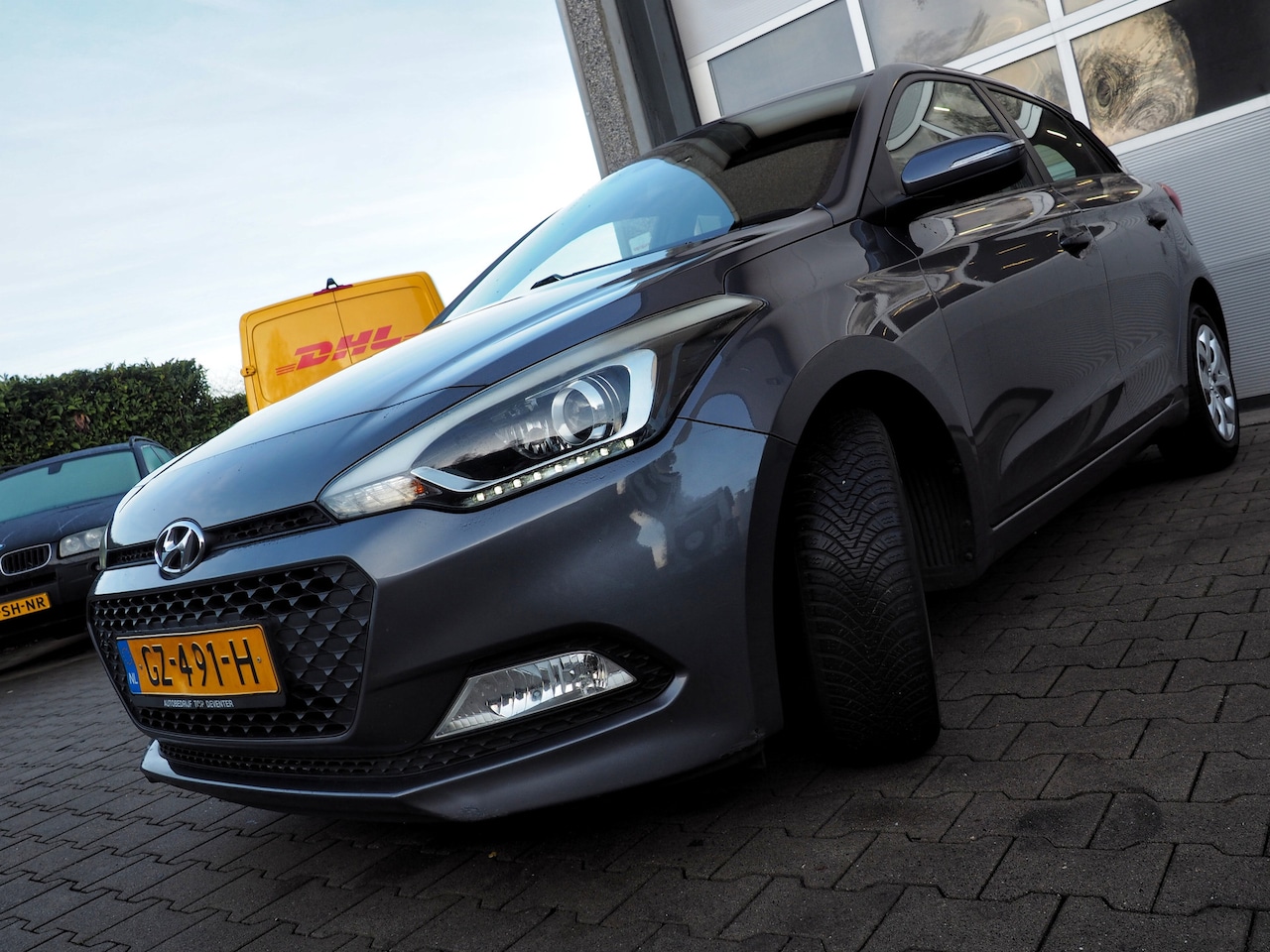Hyundai i20 - 1.2 HP i-Motion AIRCO CRUISE PARKEER S. NW KOPPELING