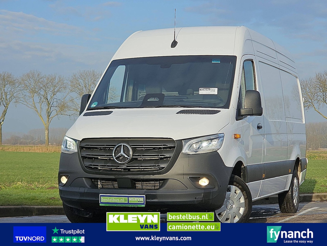 Mercedes-Benz Sprinter - 317 L2H2 Mbux10 LED - AutoWereld.nl