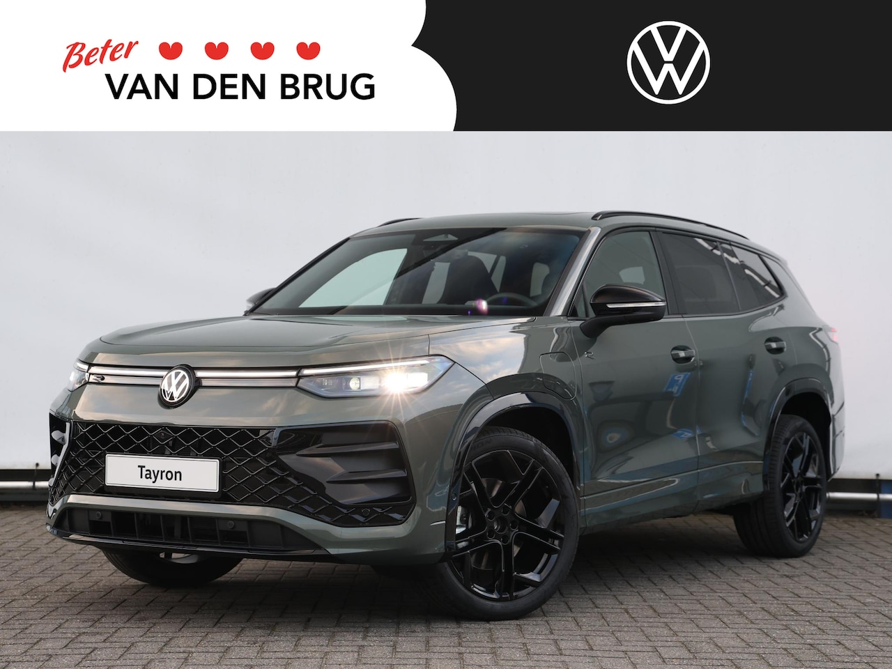 Volkswagen Tayron - R-Line-Edition 1.5 eHybrid 150 kW / 204 pk | Blackstyle | Led Matrix | 360 camera | Trekha - AutoWereld.nl