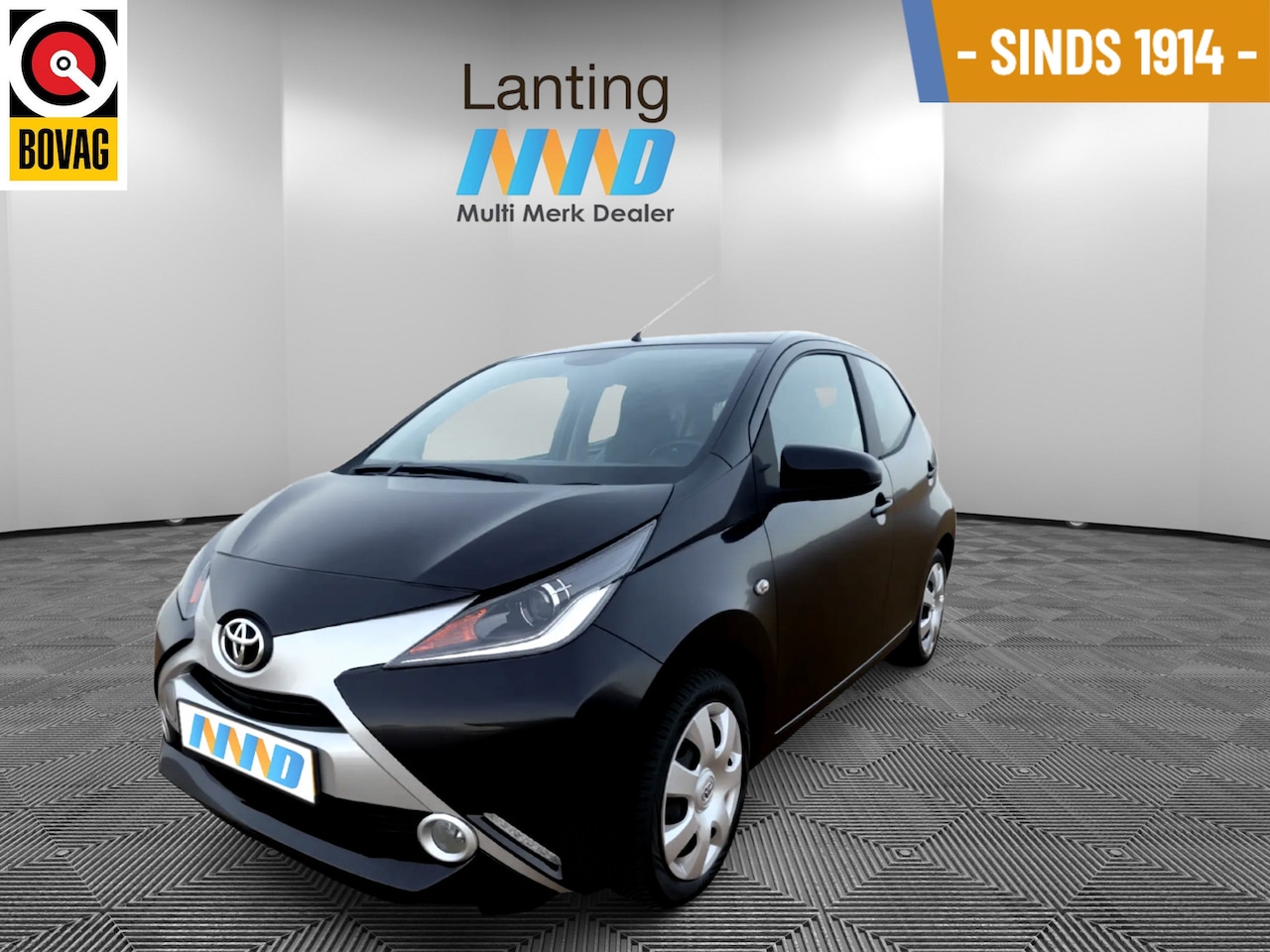Toyota Aygo - 1.0 VVT-i x-play 5 deurs airco cruise - AutoWereld.nl