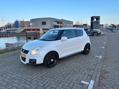 Suzuki Swift - 1.6 Sport