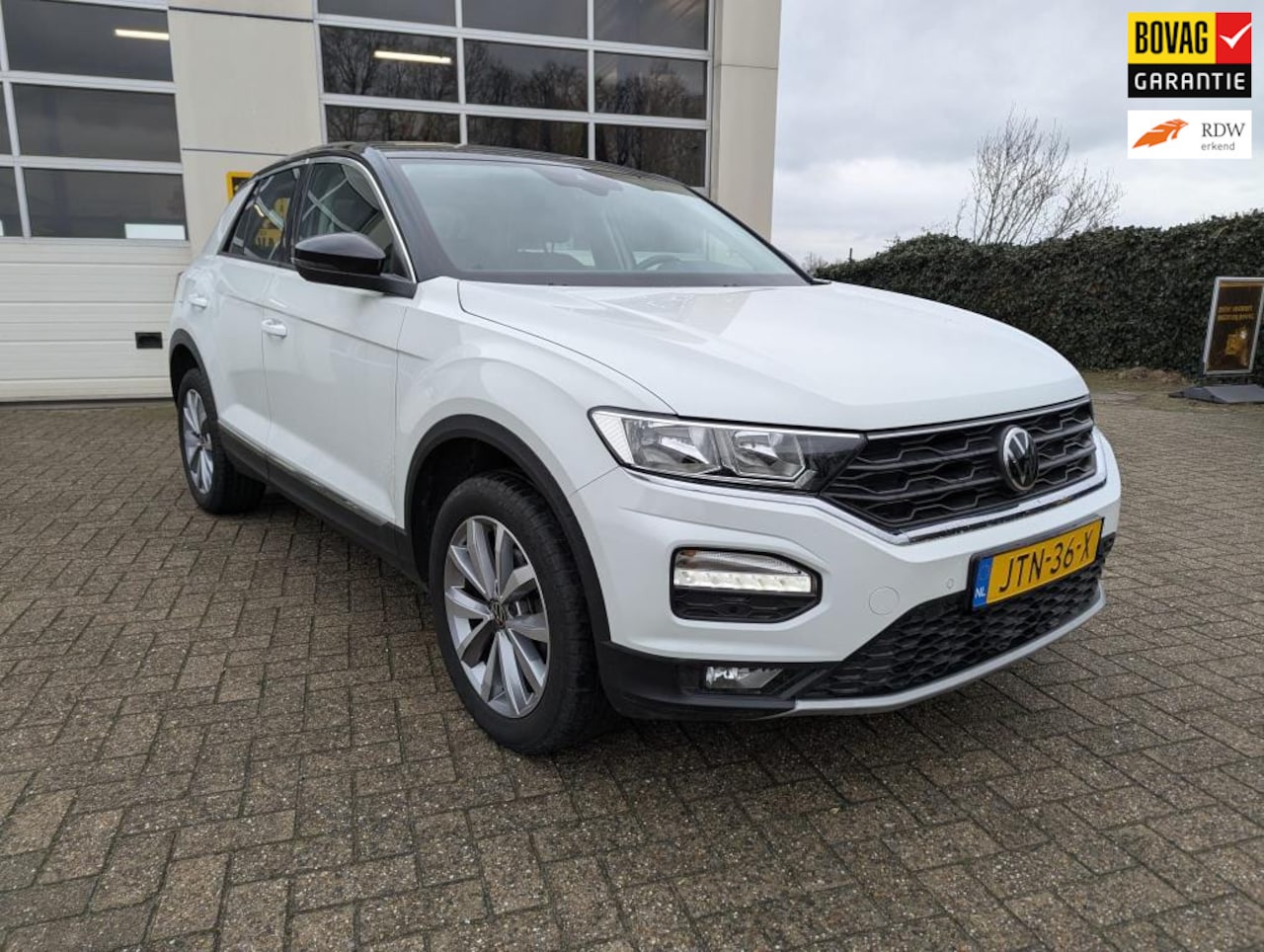 Volkswagen T-Roc - 1.5 TSI Style 1.5 TSI Style, 31.000 km, 12mnd Bovag-garantie - AutoWereld.nl