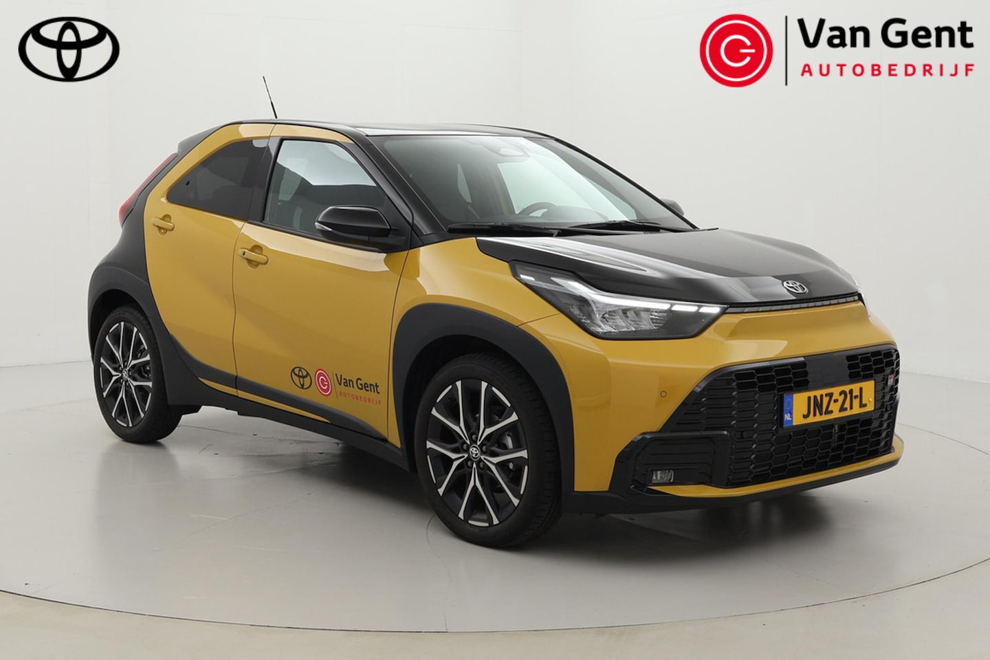 Toyota Aygo X - Hybrid 115 GR Sport | Navigatie | JBL | Stoelverwarming | Parkeersensoren voor/achter | Ap - AutoWereld.nl