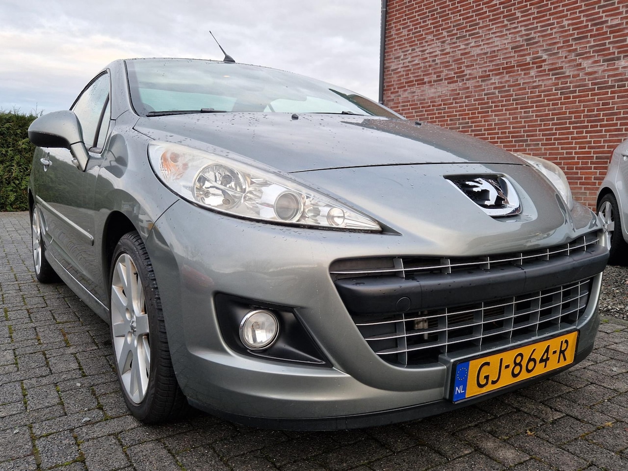 Peugeot 207 CC - 1.6 VTi Griffe 1.6 VTi Griffe - AutoWereld.nl