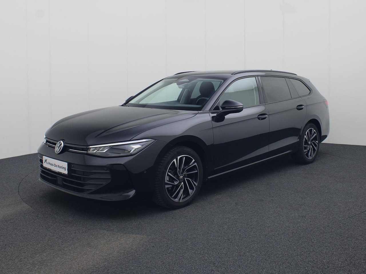 Volkswagen Passat Variant - 1.5 eTSI/150PK Business Navigatie · Achteruitrijcamera · Trekhaak · Garantie t/m 22-05-202 - AutoWereld.nl