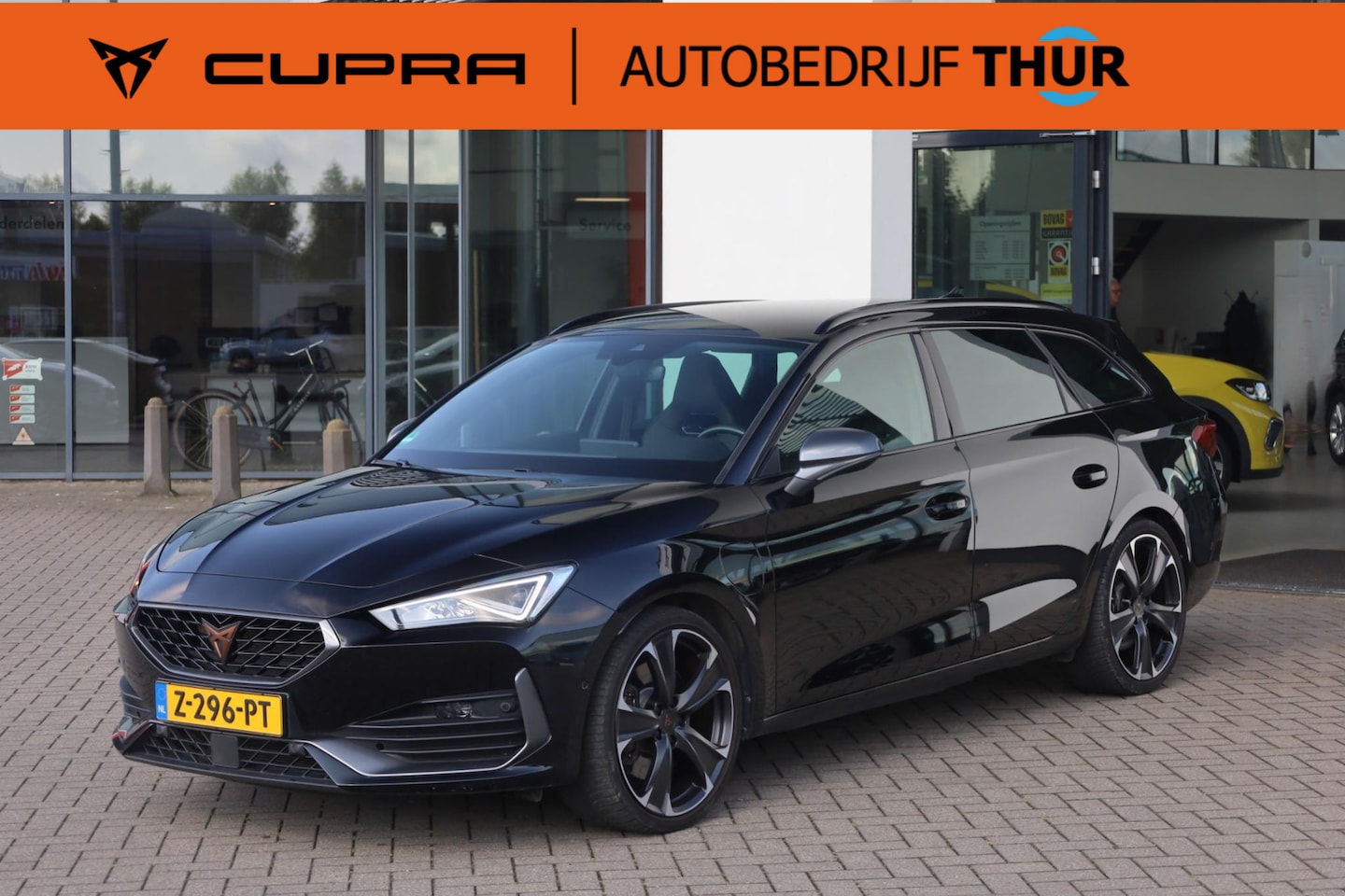 CUPRA Leon Sportstourer - 1.4 e-Hybrid VZ Business 245PK / 180kW, 19" LMV, achteruitrijcamera, park assist, klasse I - AutoWereld.nl