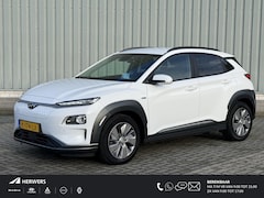 Hyundai Kona Electric - EV Premium 64 kWh / NL Auto / 3 Fase AC-Lader / 100% SOH Accu / Lederen Bekleding / Dealer
