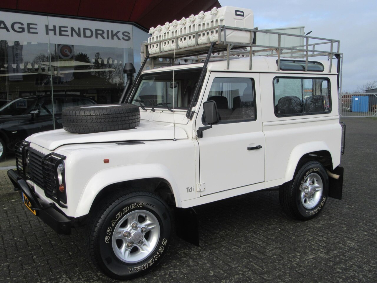 Land Rover Defender 90 - 2.5 Td5 County 7p 89.045 km 4wd - AutoWereld.nl