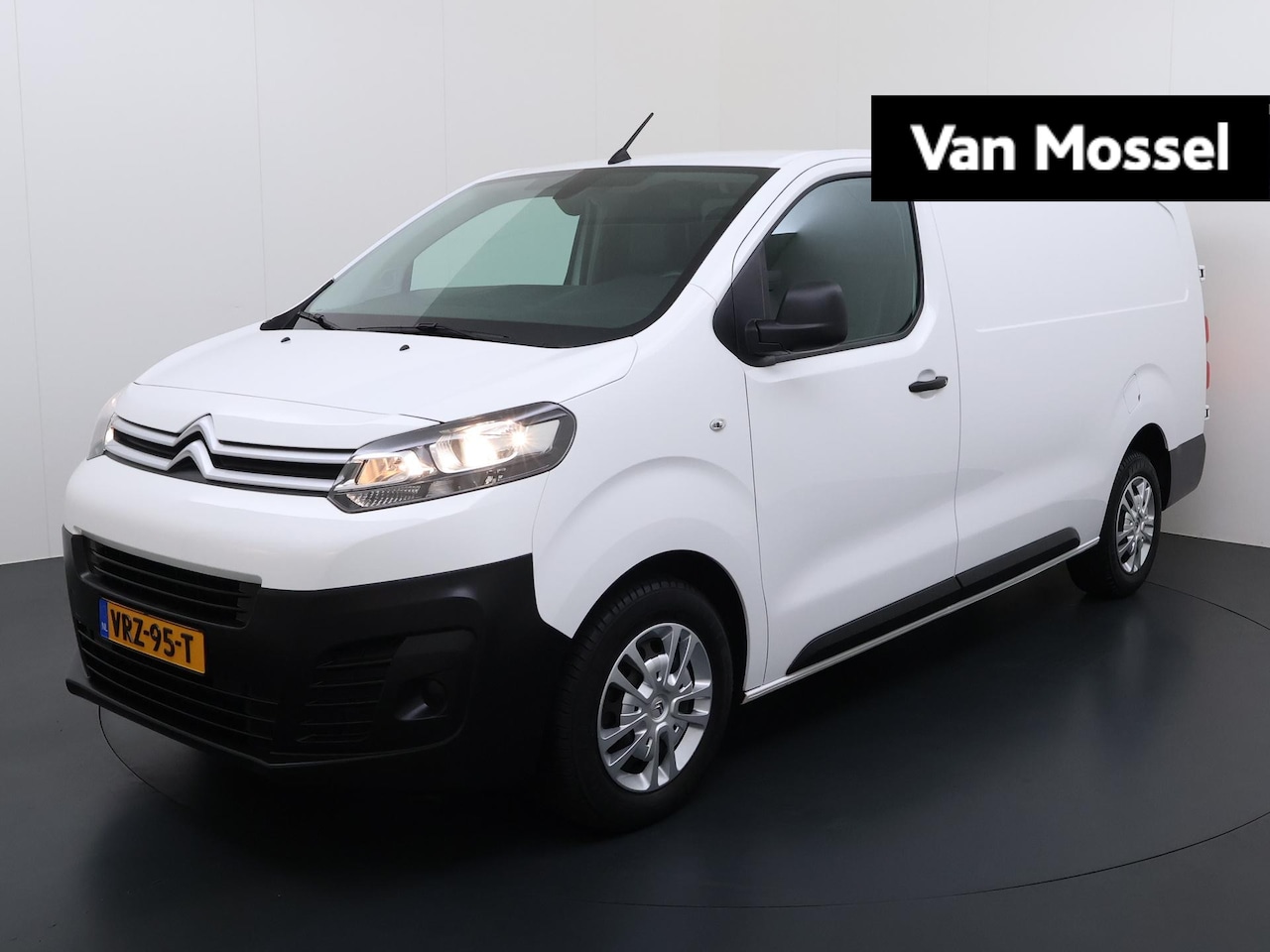 Citroën Jumpy - 2.0 BlueHDI 145 M Club | LENGTE 3 | Airco | Bluetooth | - AutoWereld.nl