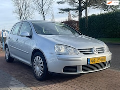 Volkswagen Golf - 1.6 FSI Optive 2 *1598cc |Trekhaak
