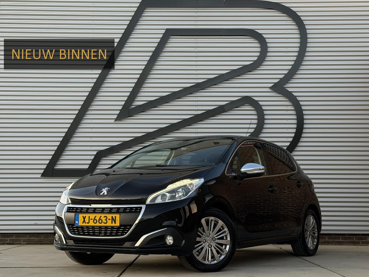 Peugeot 208 - 1.2 PureTech Allure 2e Eigenaar,Navi,Camera,Clima,Cruise,Apple Carplay,PDC,APK tot 03-2026 - AutoWereld.nl