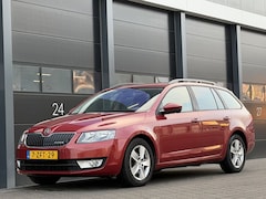 Skoda Octavia - 1.6 TDI Greenline Navi Clima PDC