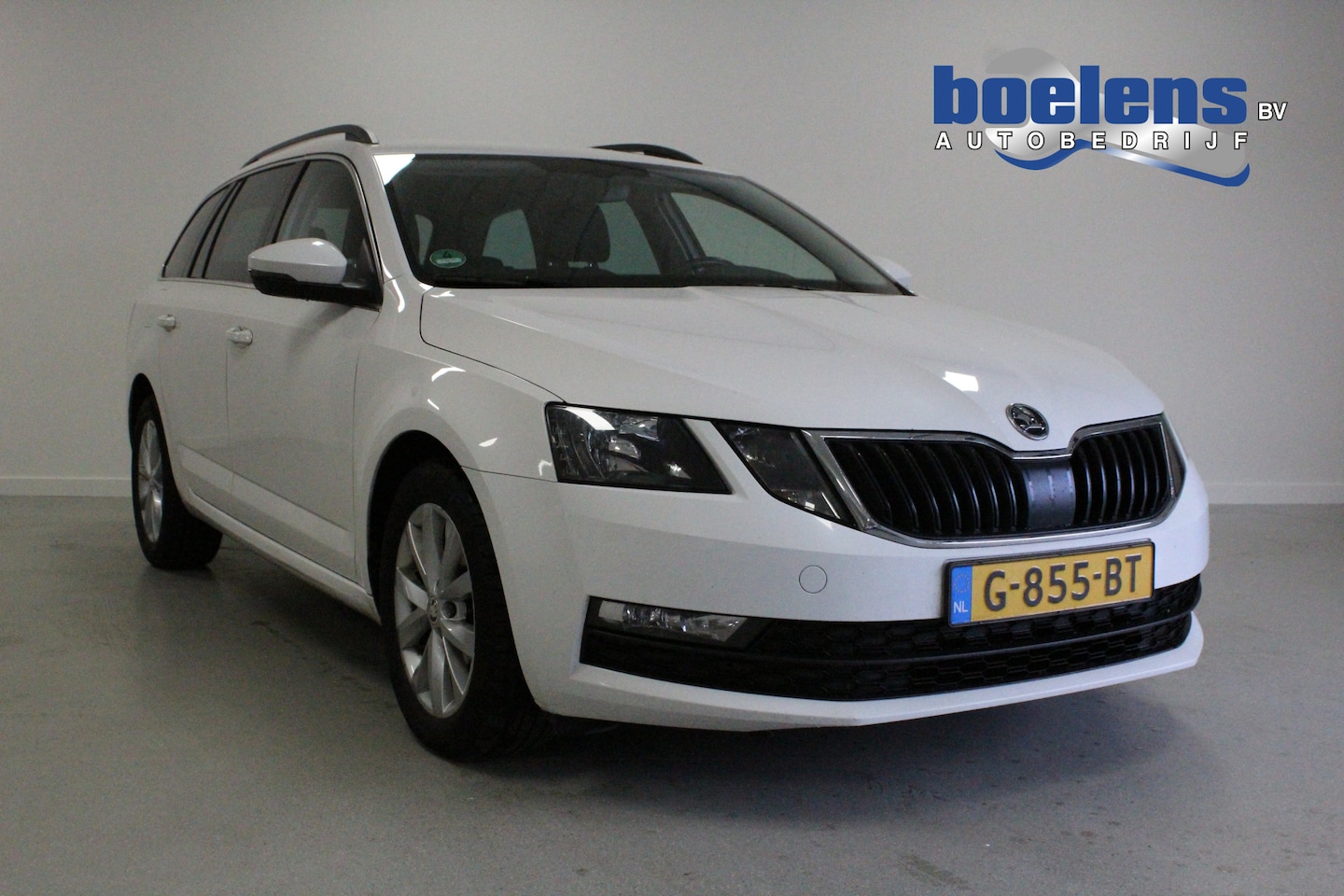 Skoda Octavia Combi - 1.6 TDI Greentech Clever Edition | NAVIGATIE | PDC-A | CRUISE | DAB-RADIO | CLIMA | STOEL- - AutoWereld.nl