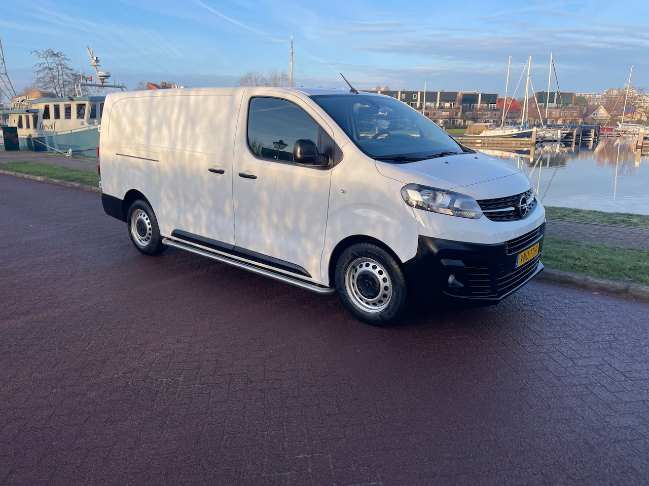 Opel Vivaro - 1.5 CDTI L3H1 Edition 1.5 CDTI L3H1 Edition - AutoWereld.nl