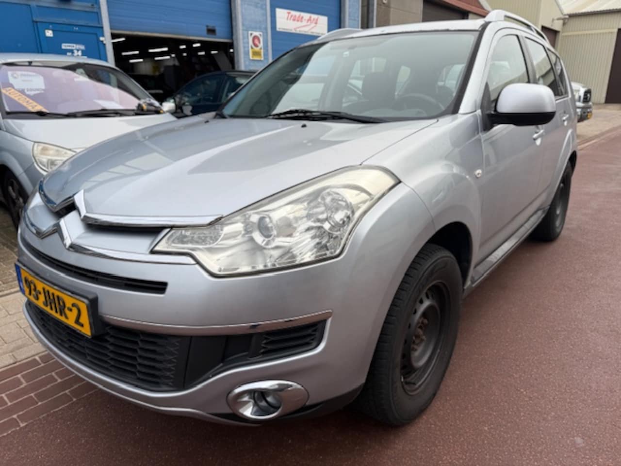Citroën C-Crosser - 2.4-16V Dynamique 4WD 7prs. NAP + Boekjes Leuke en goede auto met dubbele set wielen met M - AutoWereld.nl