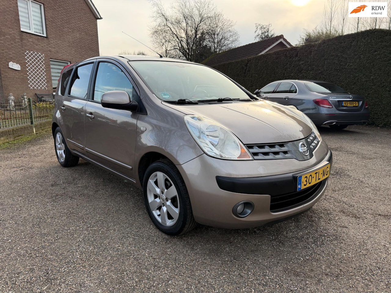 Nissan Note - 1.6 First Note *AIRCO* - AutoWereld.nl