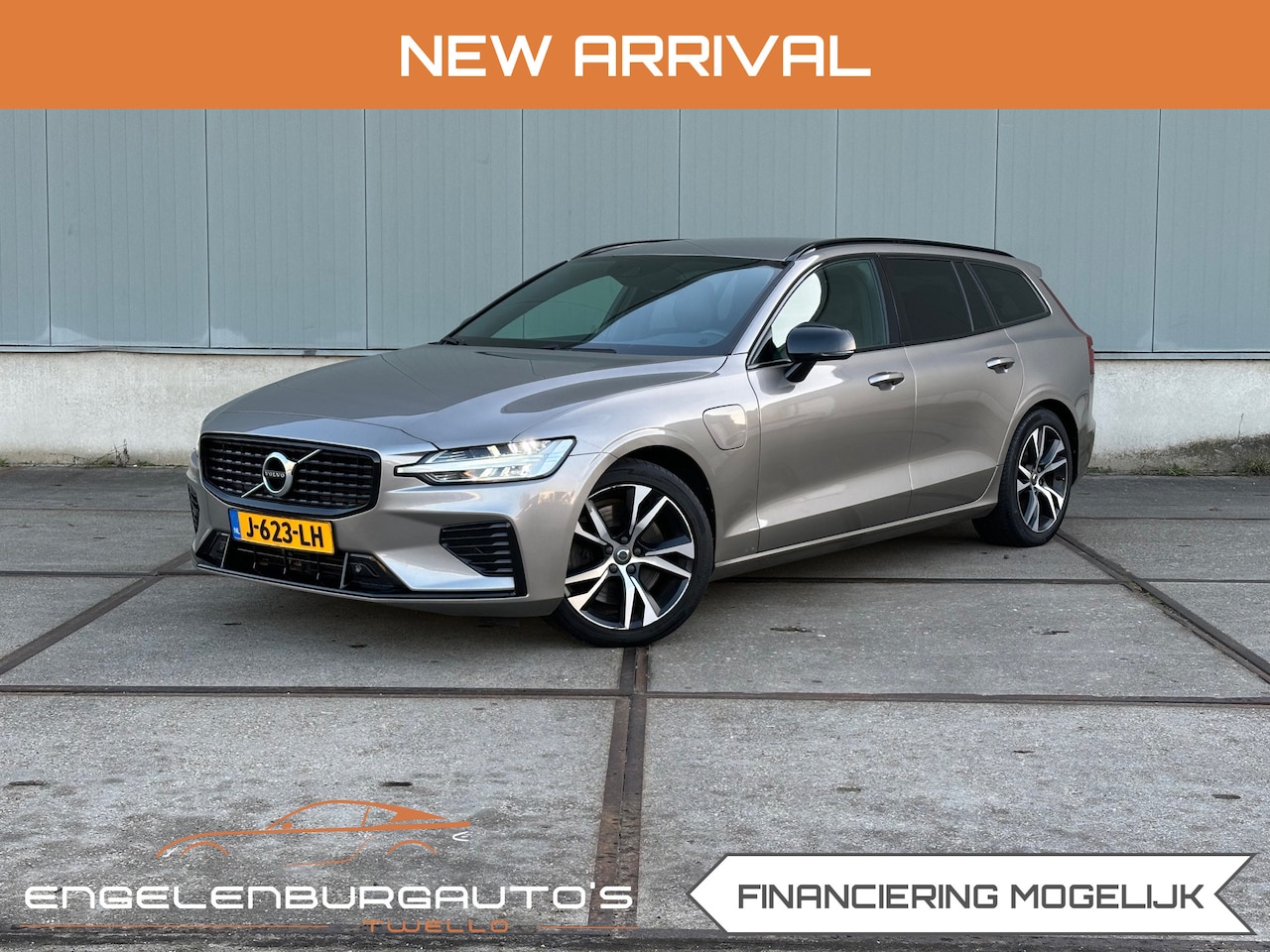 Volvo V60 - 2.0 T6 Recharge AWD R-Design NAP, nieuwe apk! - AutoWereld.nl