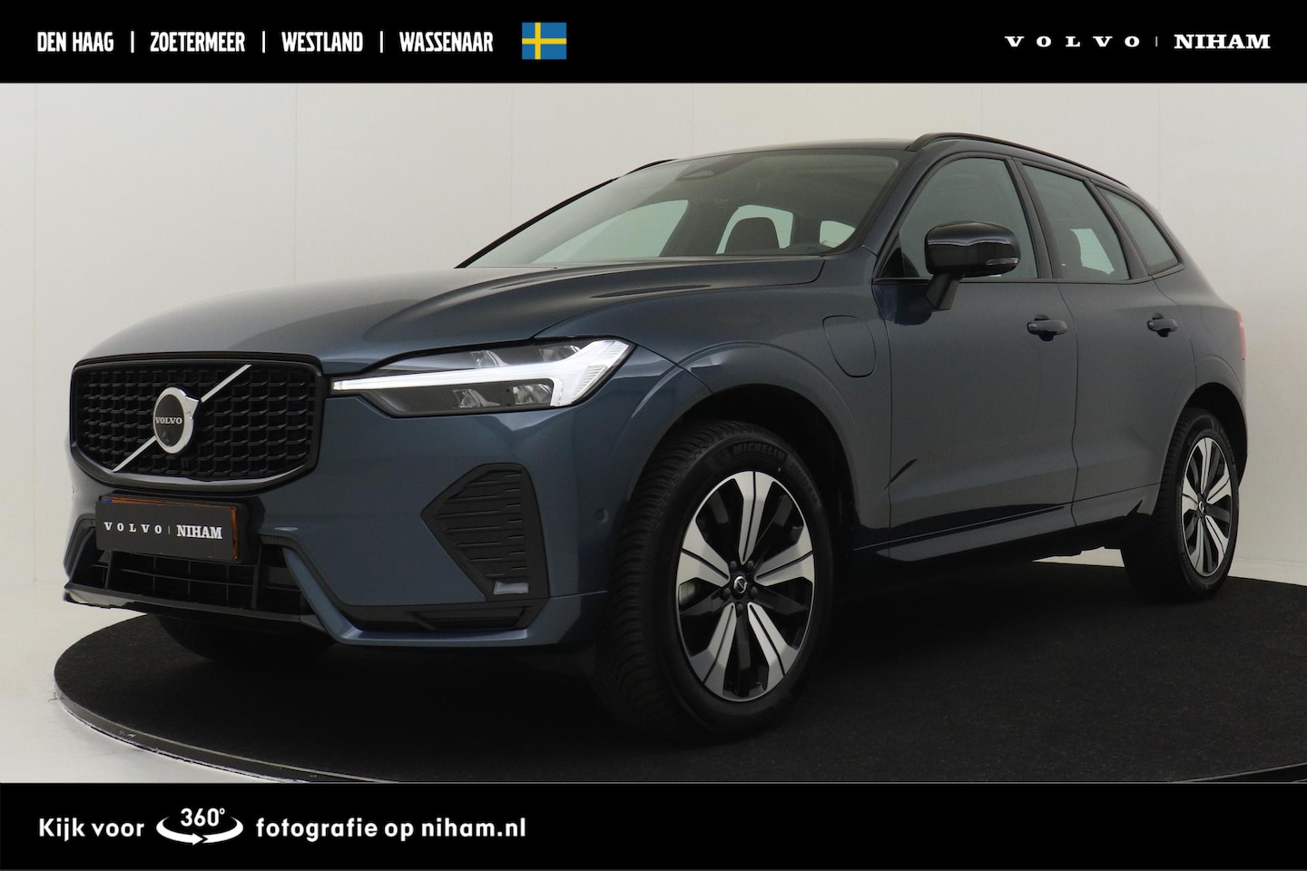 Volvo XC60 - T6 PLUG-IN HYBRID AWD PLUS DARK -PANO.DAK|POWER-SEATS|360°CAM|TREKHAAK|ADAP.CRUISE - AutoWereld.nl