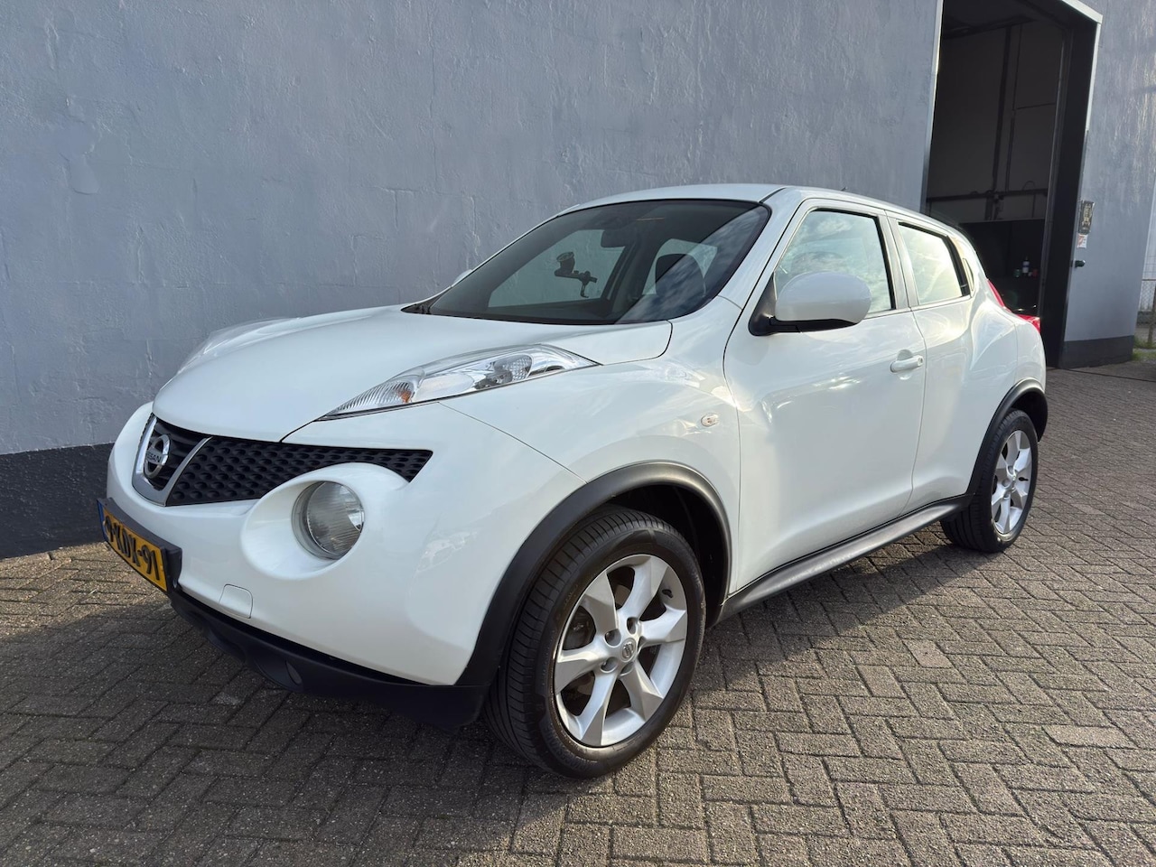 Nissan Juke - 1.6 Acenta - Trekhaak - AutoWereld.nl