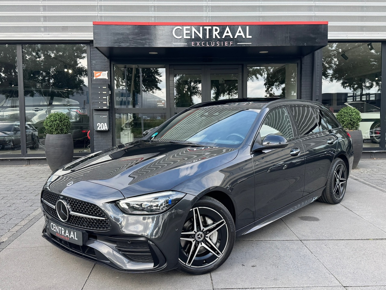 Mercedes-Benz C-klasse Estate - 300 e AMG 313PK|Pano|Memory|Head-Up|Leder|Camera|ACC|Carplay|Keyless - AutoWereld.nl