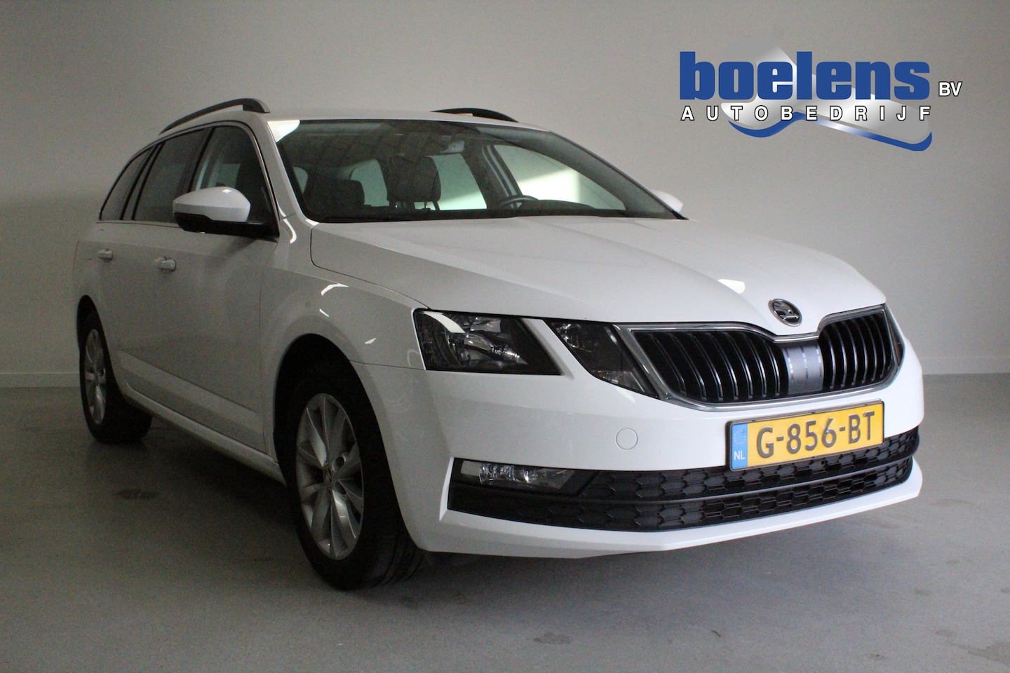 Skoda Octavia Combi - 1.6 TDI Greentech Clever Edition | NAVIGATIE | PDC-A | CRUISE | DAB-RADIO | CLIMA | STOEL- - AutoWereld.nl