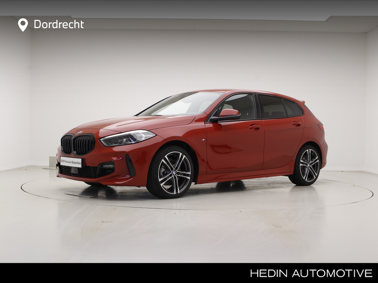 BMW 1-serie - 118i M-Sport | 18" | Hifi | Stoel/Stuurverwarming | Voorbereiding Driving Assistance | Nu - AutoWereld.nl