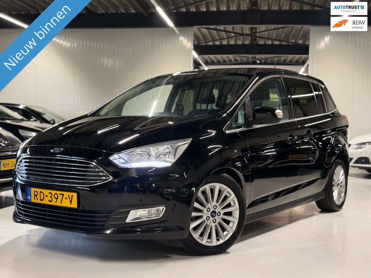 Ford Grand C-Max - 1.0 125PK Titanium 7p. Navi|Trekhaak|CruiseControl! - AutoWereld.nl