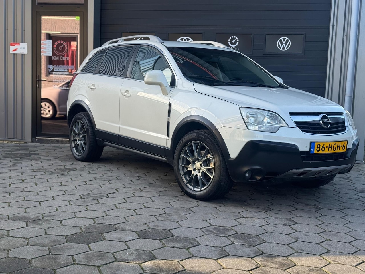 Opel Antara - 2.4-16V Temptation - LM Velgen - New apk - Lage km / N.a.p - - AutoWereld.nl