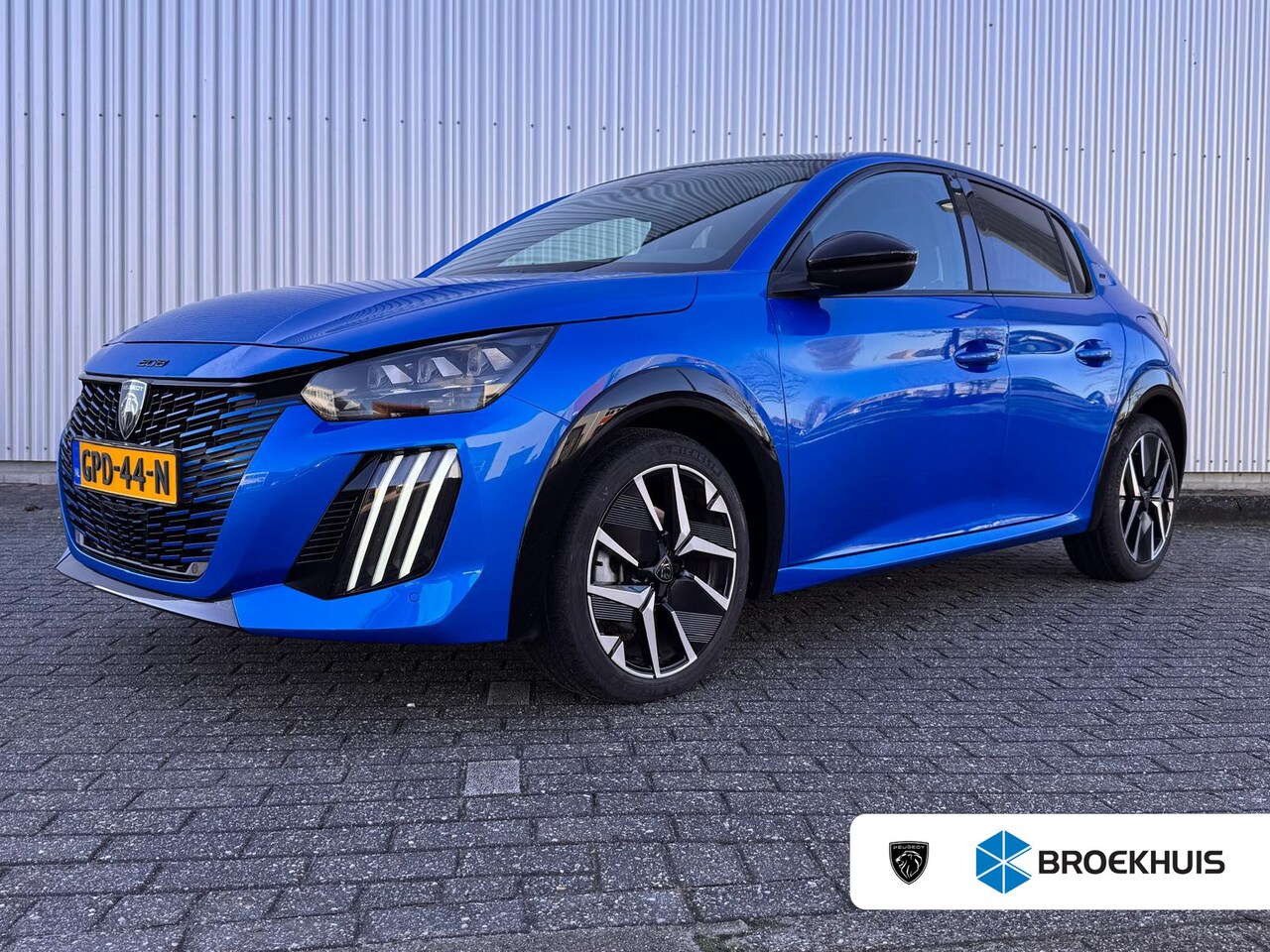 Peugeot 208 - Hybrid 100PK e-DCS6 GT Automaat | Panoramadak | Camera | Sfeerverlichting | Draadloze Appl - AutoWereld.nl