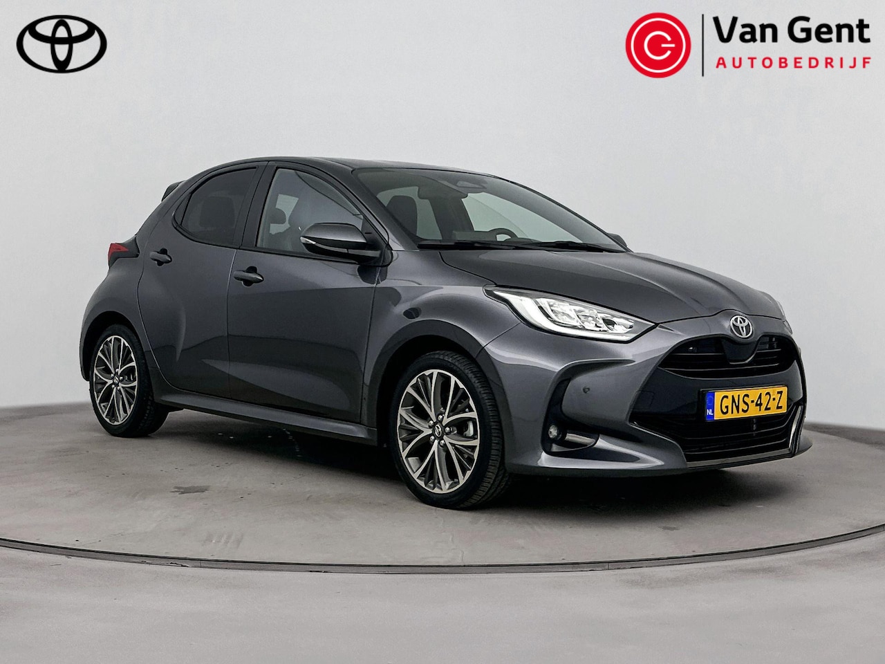 Toyota Yaris - 1.5 Hybrid 130 Executive | Dodehoek detectie | Navigatie | Stoel-/stuurverwarming | Parkee - AutoWereld.nl