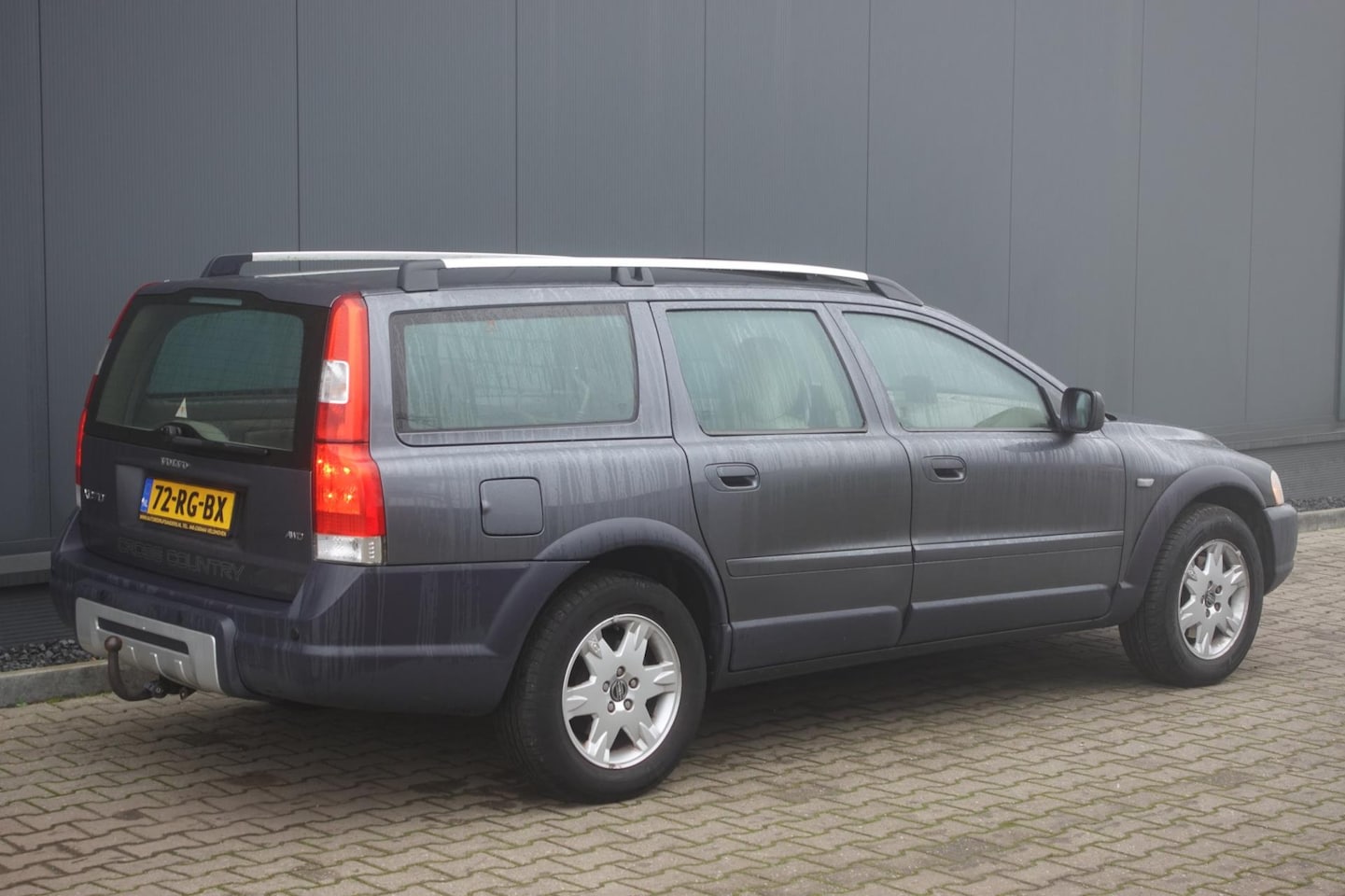 Volvo XC70 - 2.5 T Summum 2.5 T Summum - AutoWereld.nl