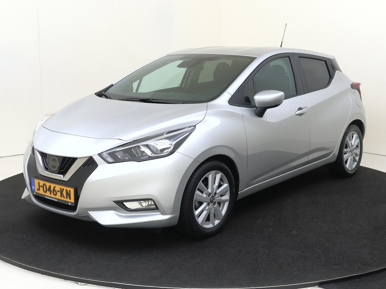 Nissan Micra - 1.0 IG-T N-Connecta | Navigatie | Achteruitrijcamera | Cruise Control | Apple CarPlay & An - AutoWereld.nl