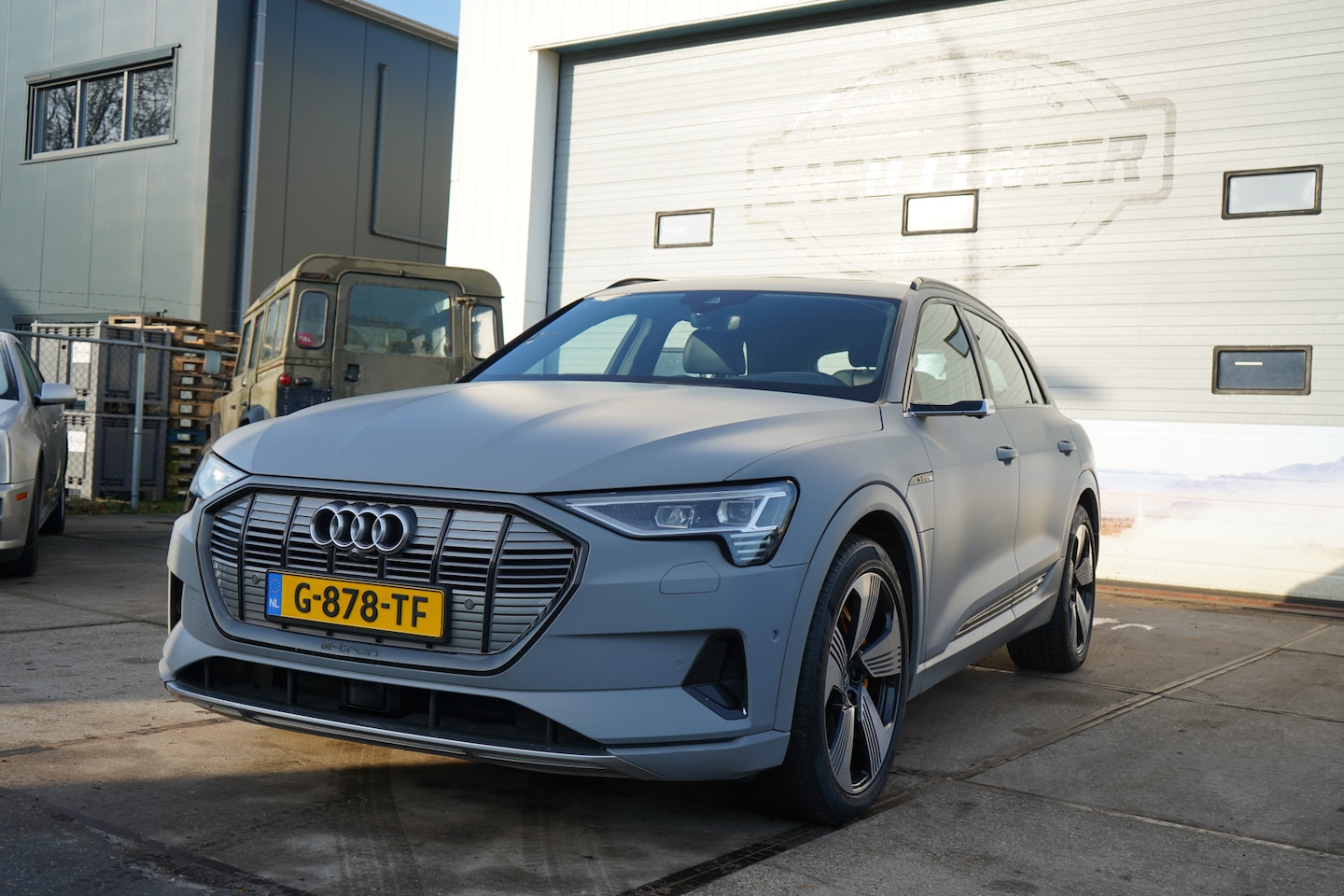 Audi e-tron - e-tron 55 quattro advanced 95 kWh Fully detailed - AutoWereld.nl
