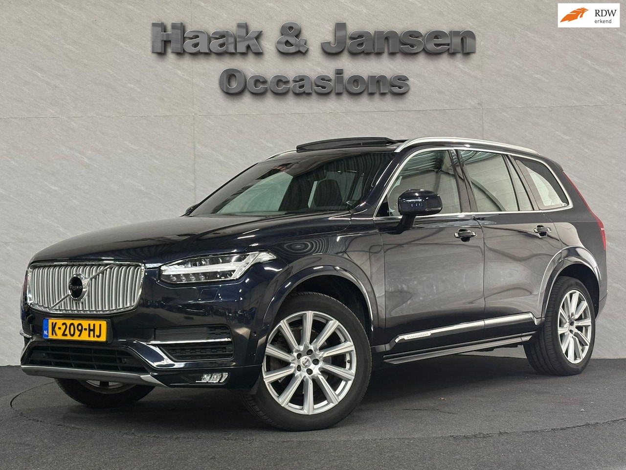 Volvo XC90 - 2.0 T6 AWD Inscription - Panoramadak - Trekhaak - AutoWereld.nl