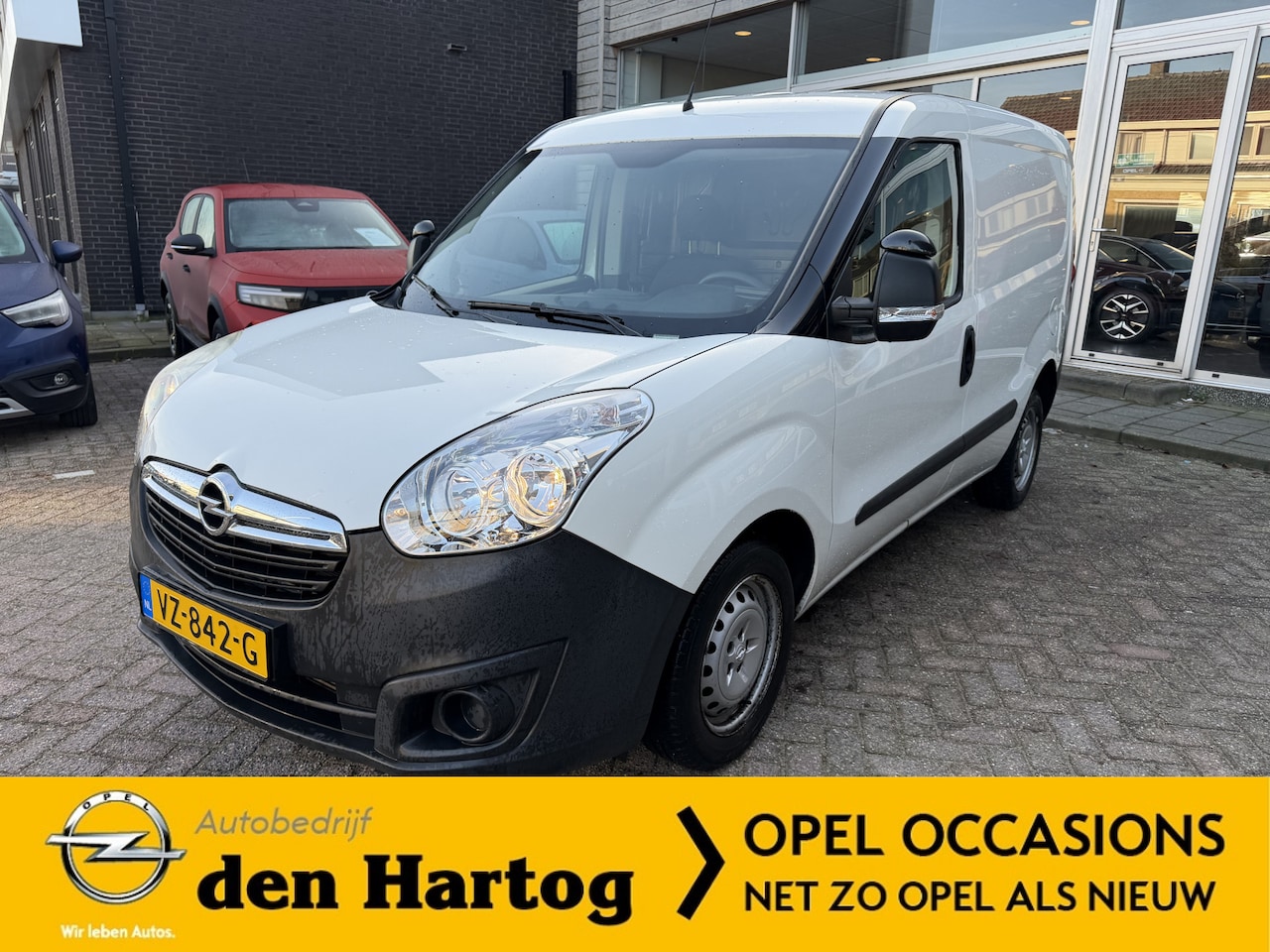 Opel Combo - 1.3 CDTi L1H1 ecoFLEX Selection 1.3 CDTi L1H1 ecoFLEX Selection - AutoWereld.nl