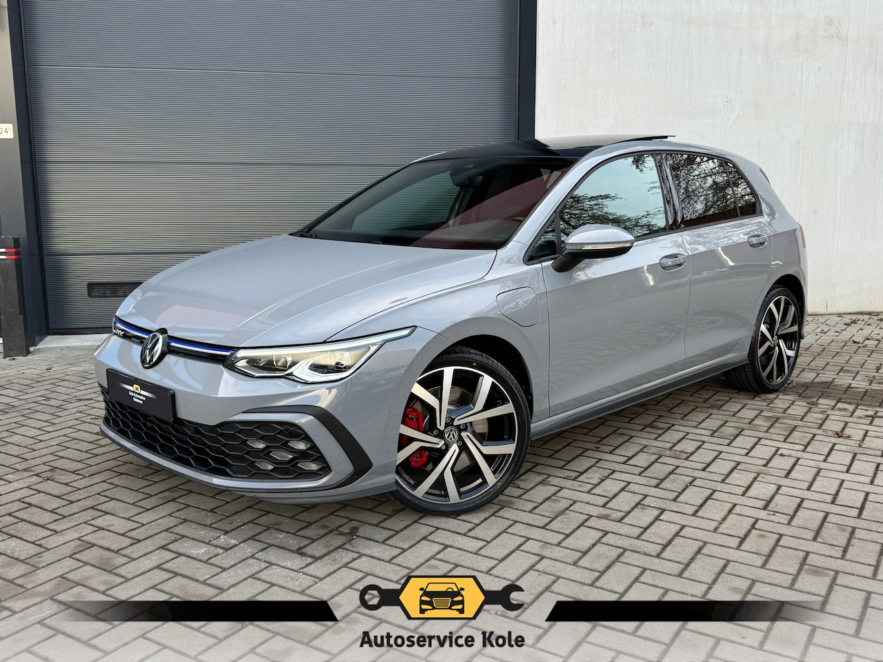 Volkswagen Golf - 1.4 eHybrid GTE * Panorama * Side Assist * Adaptieve Cruise * - AutoWereld.nl