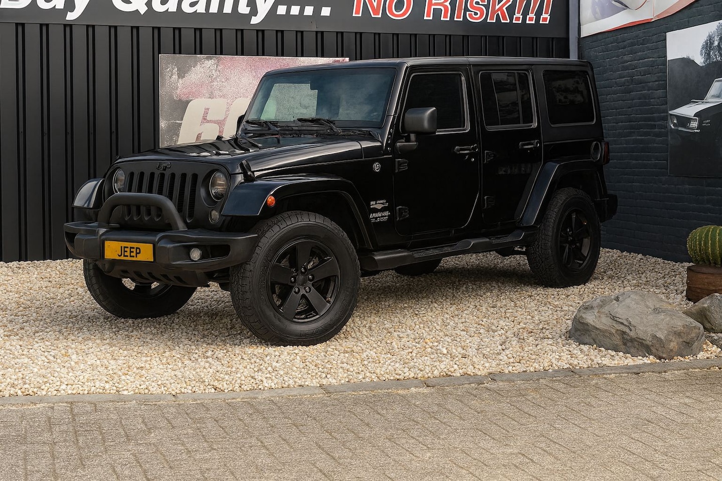 Jeep Wrangler - 3.8-BLACK URBAN SAHARA EDITION - AutoWereld.nl