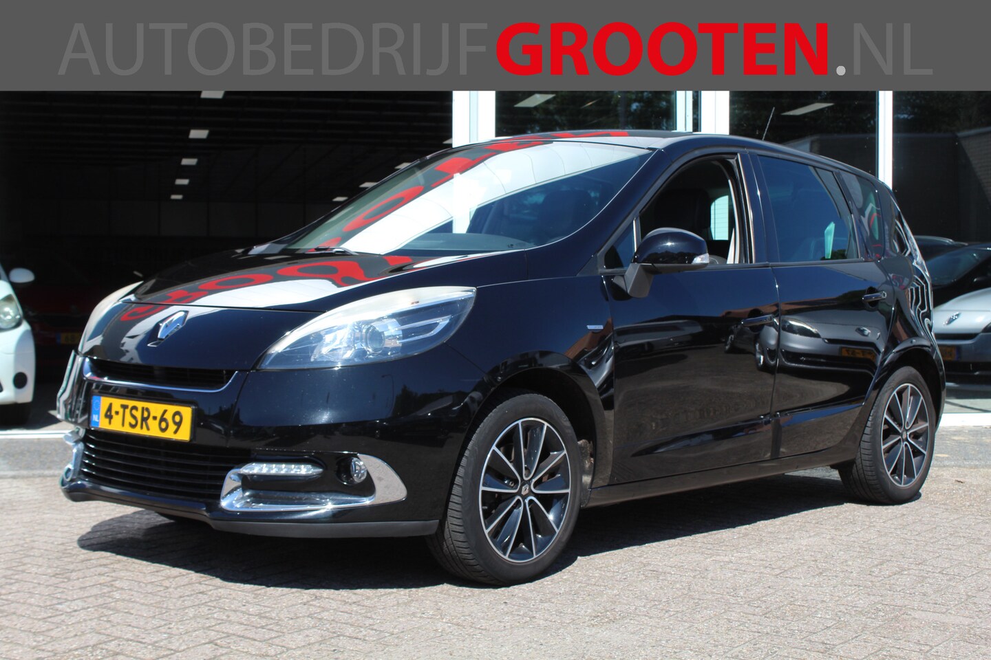 Renault Scénic - 1.2 TCe Bose//Navi//Trekhaak!! - AutoWereld.nl