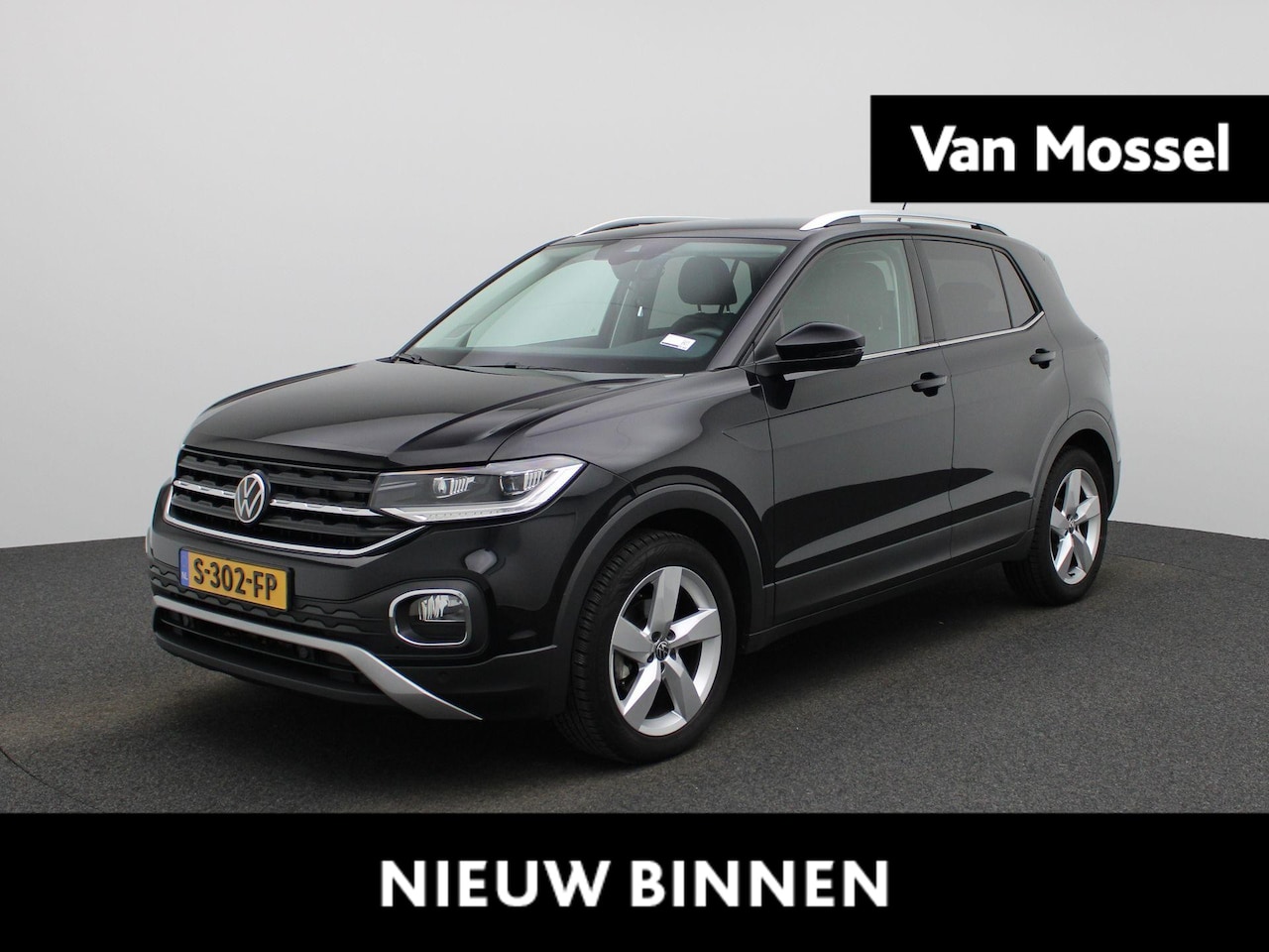 Volkswagen T-Cross - 1.5 TSI Style Business R | AUTOMAAT | ACHTERUITRIJCAMERA | TREKHAAK | APPLE CARPLAY - ANDR - AutoWereld.nl
