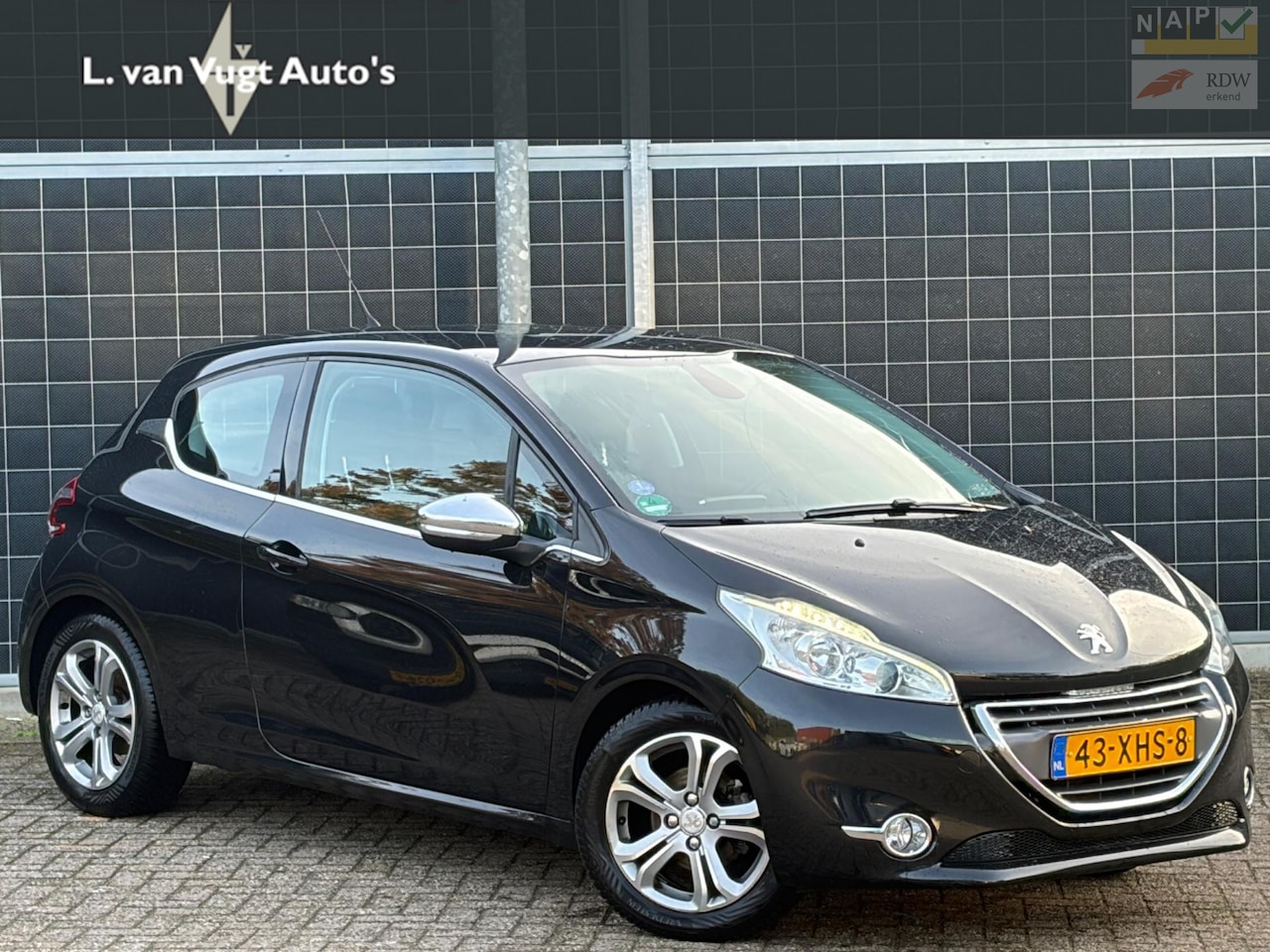 Peugeot 208 - 1.6 VTi |Allure | trekhaak | Clima | - AutoWereld.nl